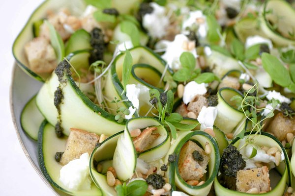 Comment préparer un gratin de courgettes léger et savoureux sans crème ?
